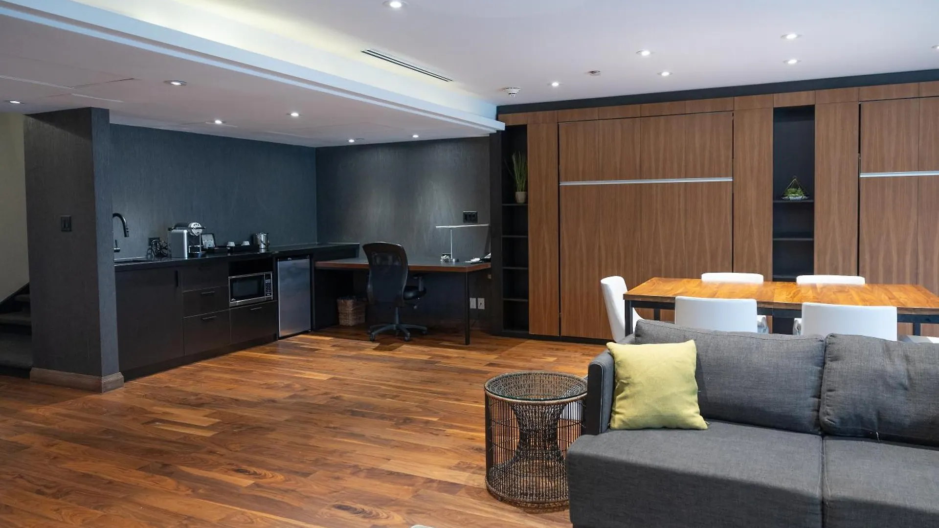 Hotel Bonaventure Montreal